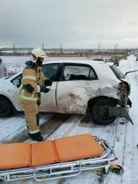 Пожарно-спасательные подразделения МЧС России приняли участие в ликвидации ДТП в Северном районе